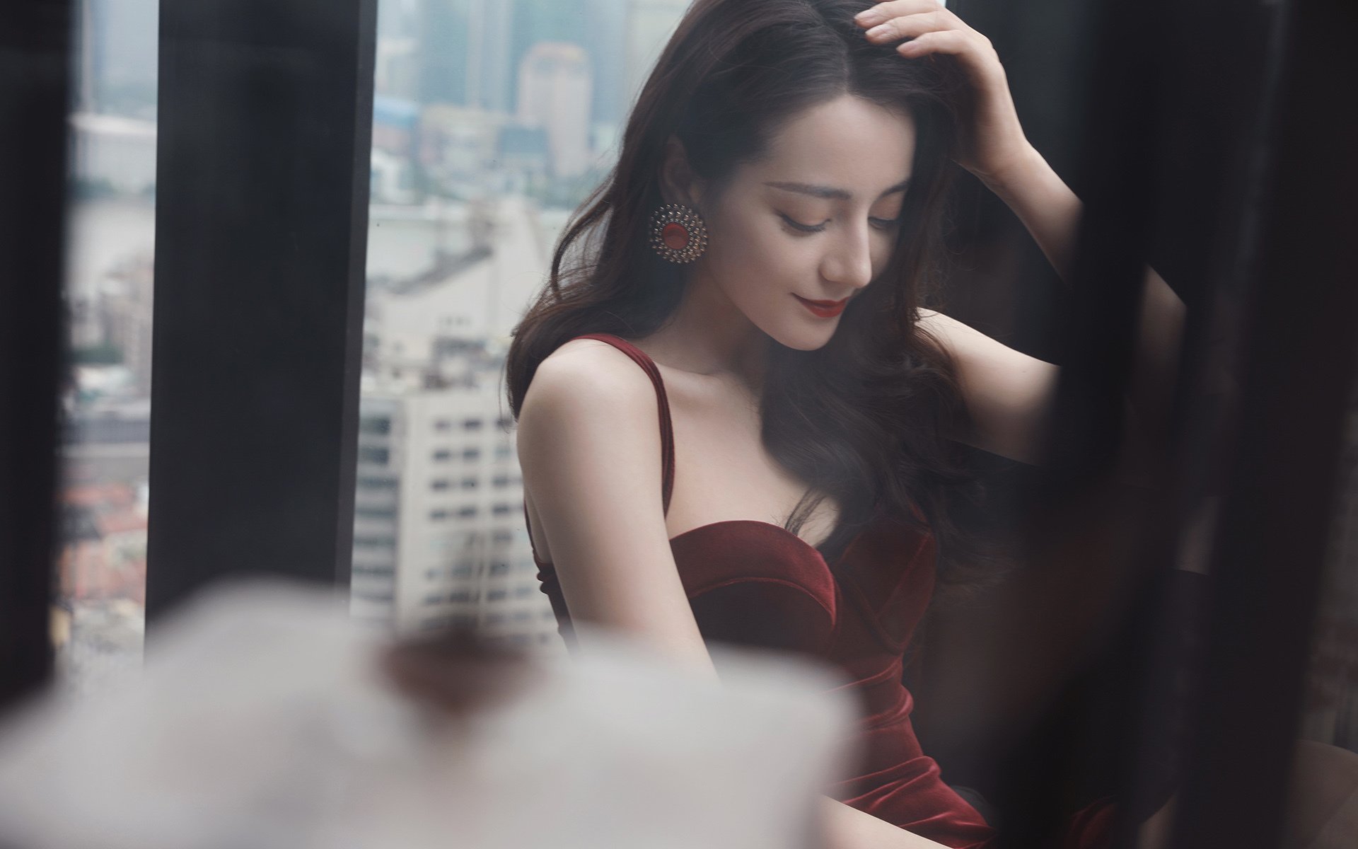 荷兰军团险胜多特蒙德,蒂亚戈独舞绿茵,统治全场彰显大师风范