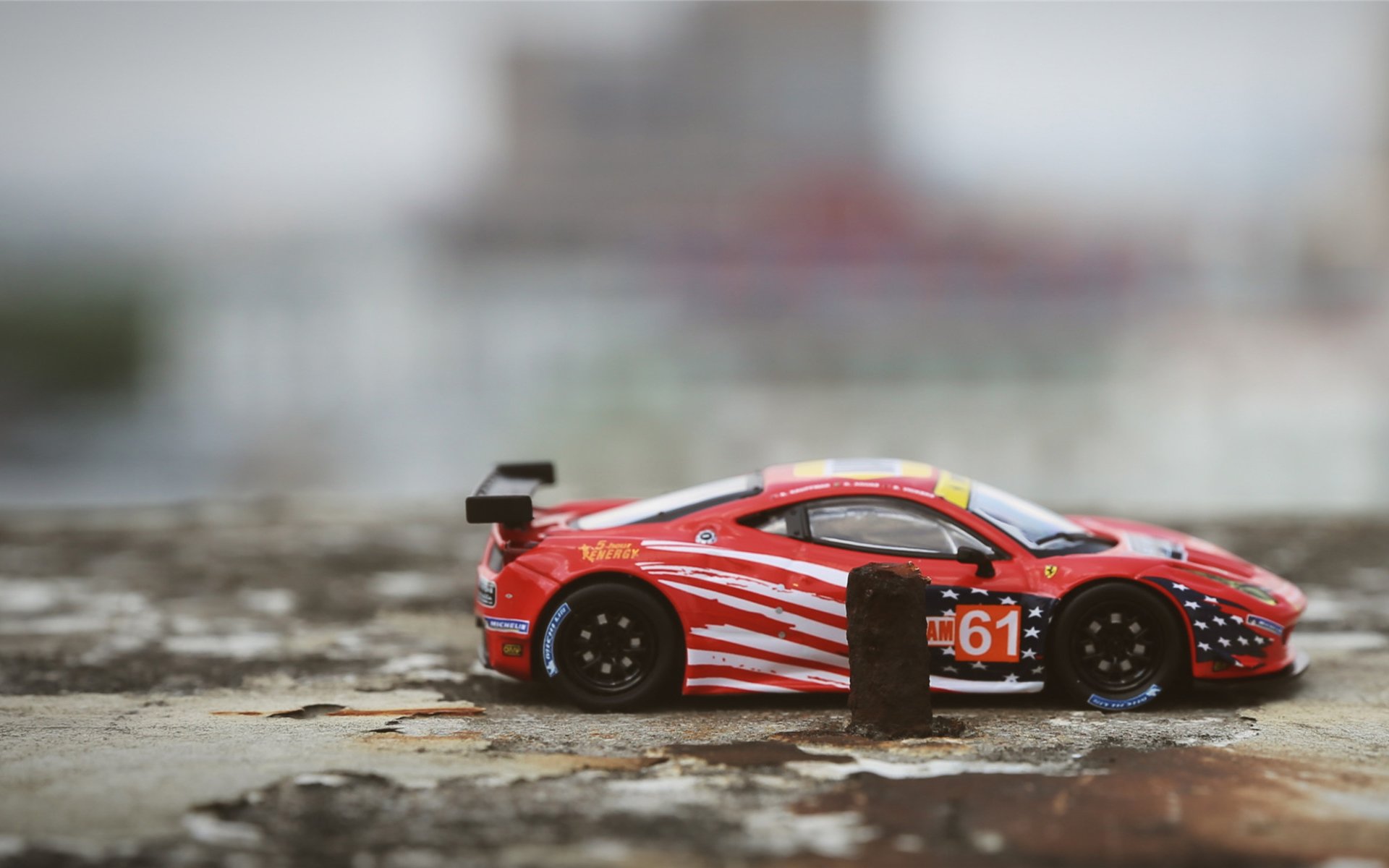 暗线，当李刚仁在欧冠接管比赛时，中国刚刚险胜伊拉克